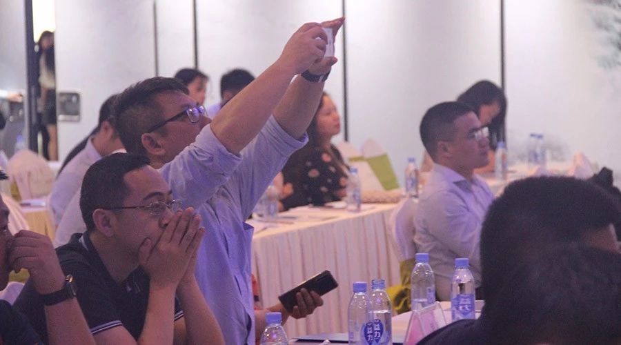 鵬為CRM全國巡展&middot;深圳站暨產(chǎn)品生態(tài)戰(zhàn)略發(fā)布會(huì)圓滿落幕